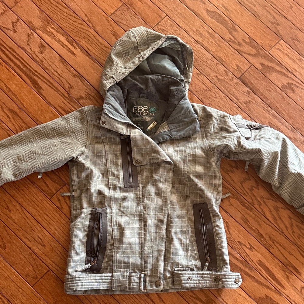 686 Women's Hooded Ski Jacket - Gray and Brown